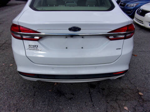 2017 Ford Fusion SE