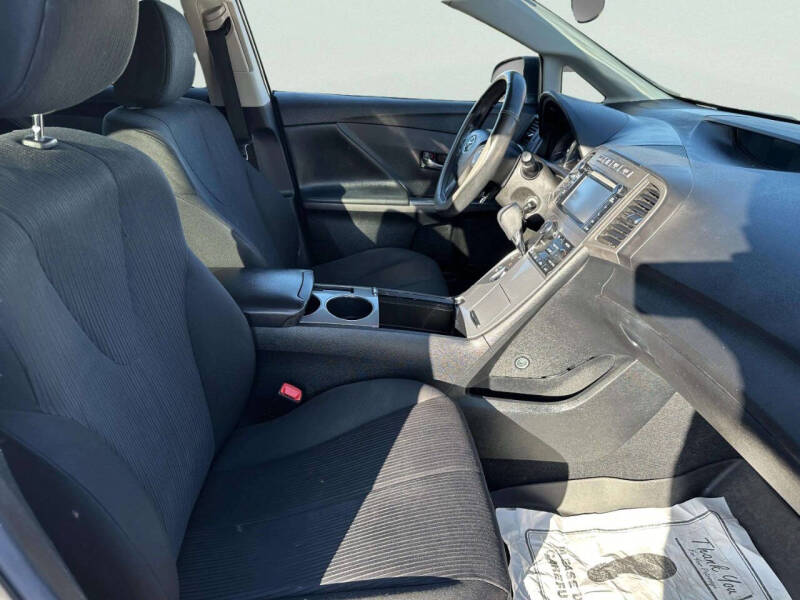 2013 Toyota Venza LE