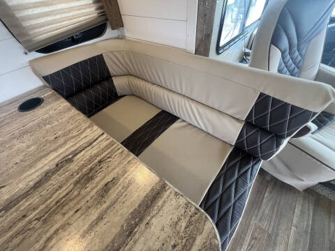 2017 Thor Motor Coach ACE BUNK HOUSE
