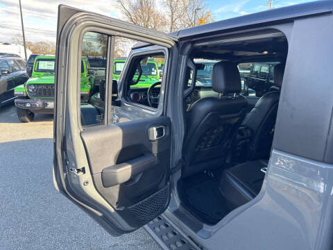 2021 Jeep Gladiator Mojave