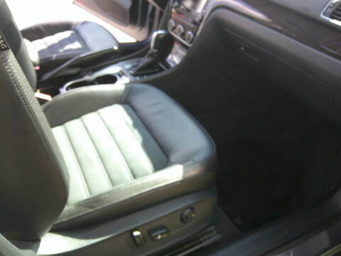 2014 Volkswagen Passat 2.0L TDI SEL Premium