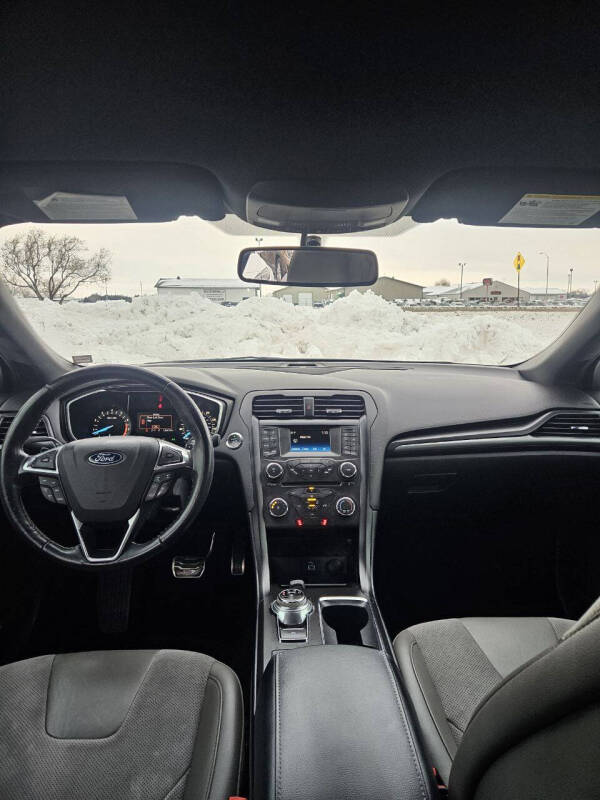 2018 Ford Fusion V6 Sport