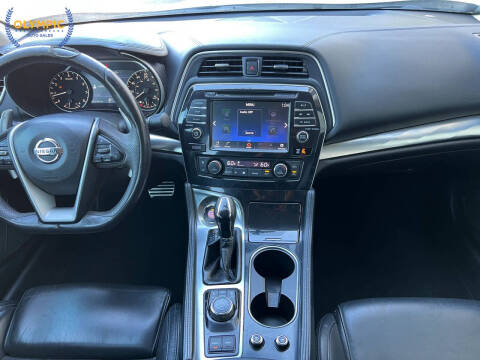 2016 Nissan Maxima