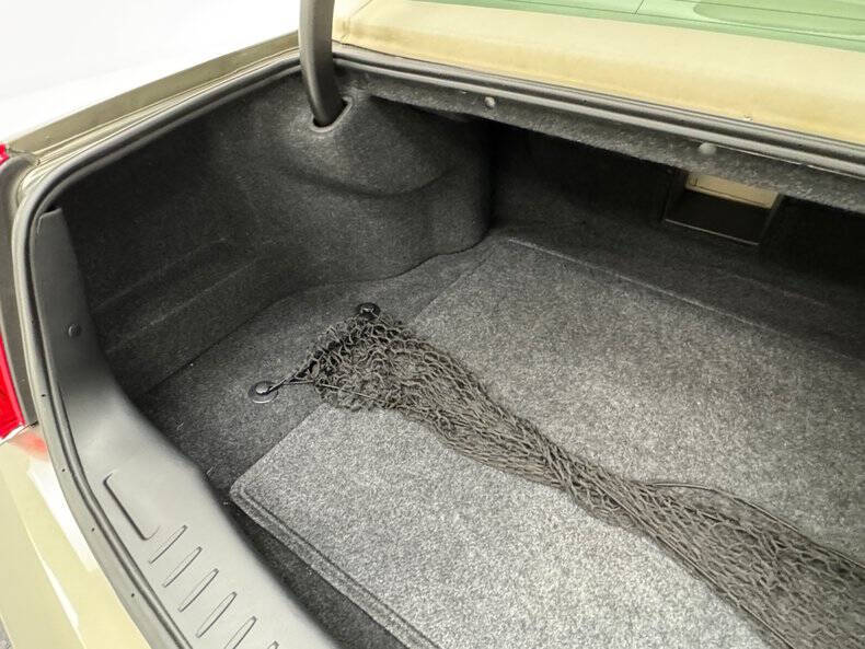 2010 Cadillac DTS Luxury Collection