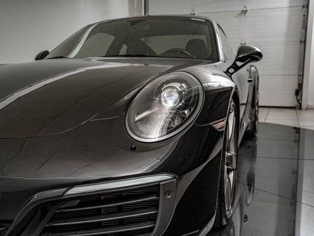 2017 Porsche 911 Carrera S