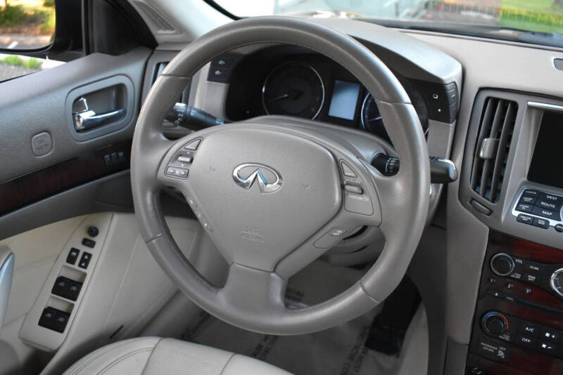 2010 Infiniti G37 Convertible