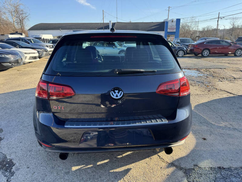 2015 Volkswagen Golf GTI SE