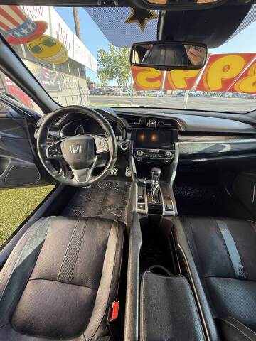 2018 Honda Civic Sport Touring