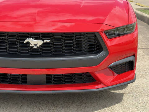 2025 Ford Mustang EcoBoost
