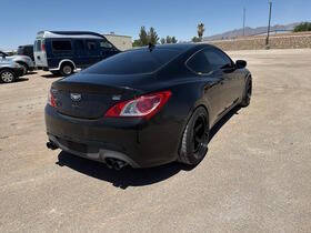 2011 Hyundai Genesis Coupe 2.0T R-Spec