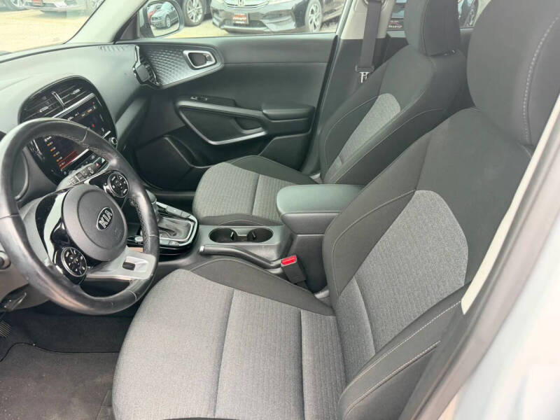 2020 Kia Soul EX