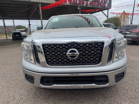 2017 Nissan Titan S