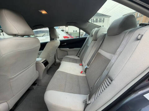 2014 Toyota Camry Hybrid