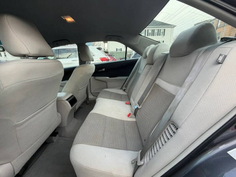 2014 Toyota Camry Hybrid