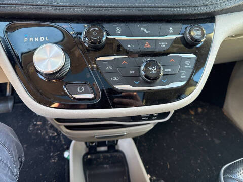 2020 Chrysler Pacifica Limited