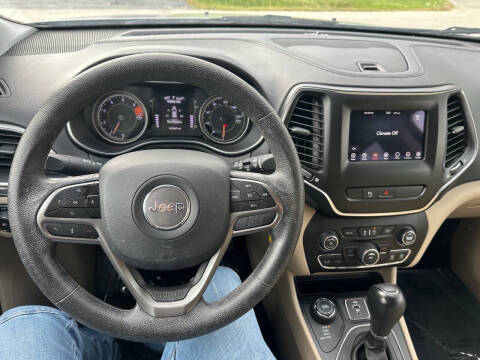 2019 Jeep Cherokee Latitude