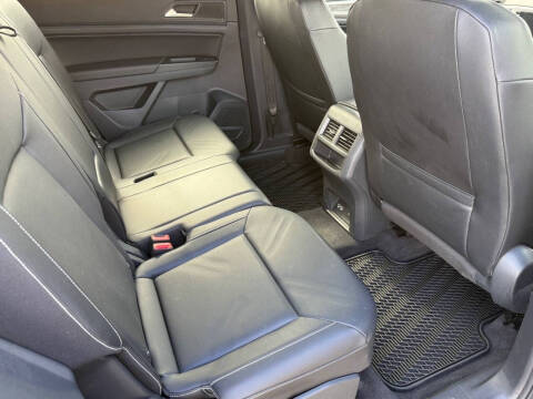 2020 Volkswagen Atlas Cross Sport V6 SE 4Motion