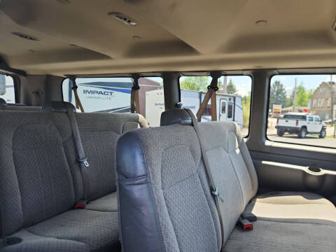 2017 Chevrolet Express LT 3500