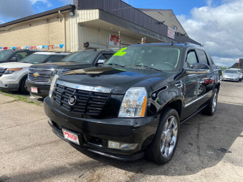 2007 Cadillac Escalade EXT for sale at Six Brothers Mega Lot in Youngstown OH
