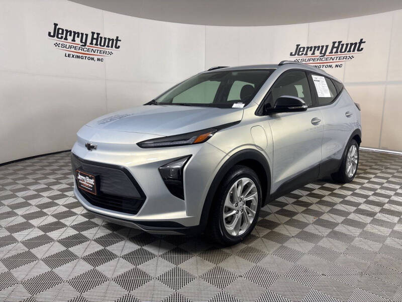 2023 Chevrolet Bolt EUV LT's photo