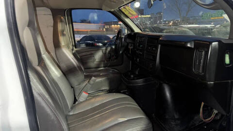 2009 GMC Savana 3500