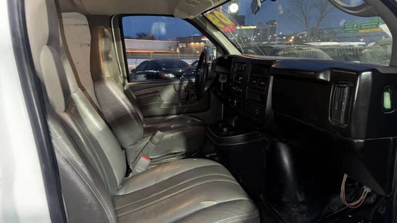 2009 GMC Savana 3500