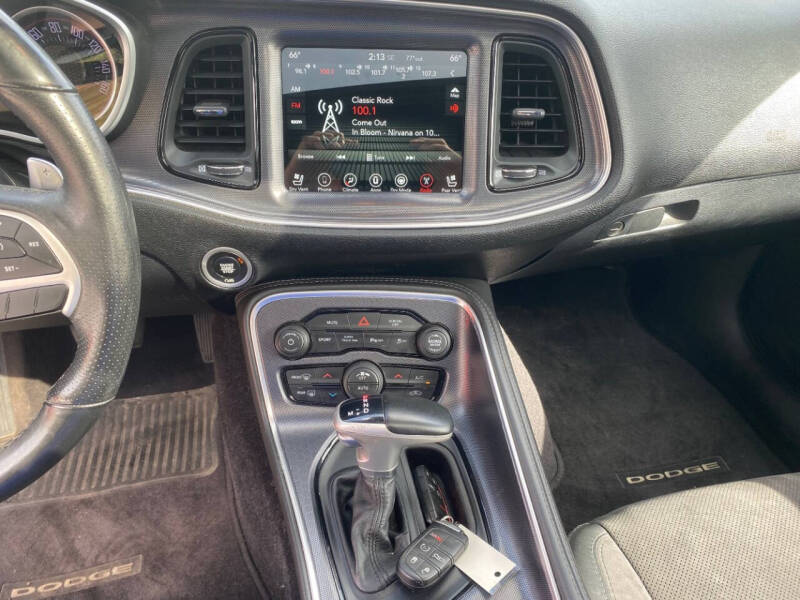 2017 Dodge Challenger GT