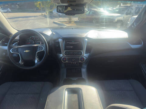 2017 Chevrolet Tahoe LS