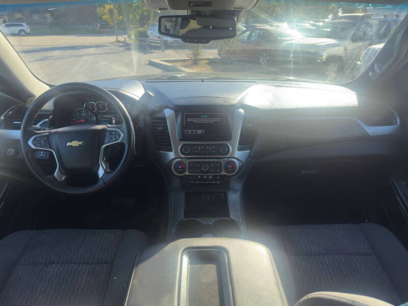 2017 Chevrolet Tahoe LS