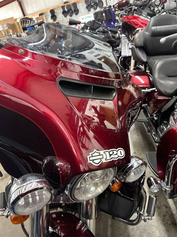 2014 Harley-Davidson FLHTK -