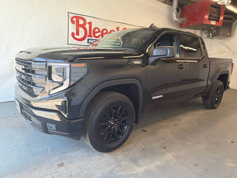 2026 GMC Sierra 1500 Elevation Standard
