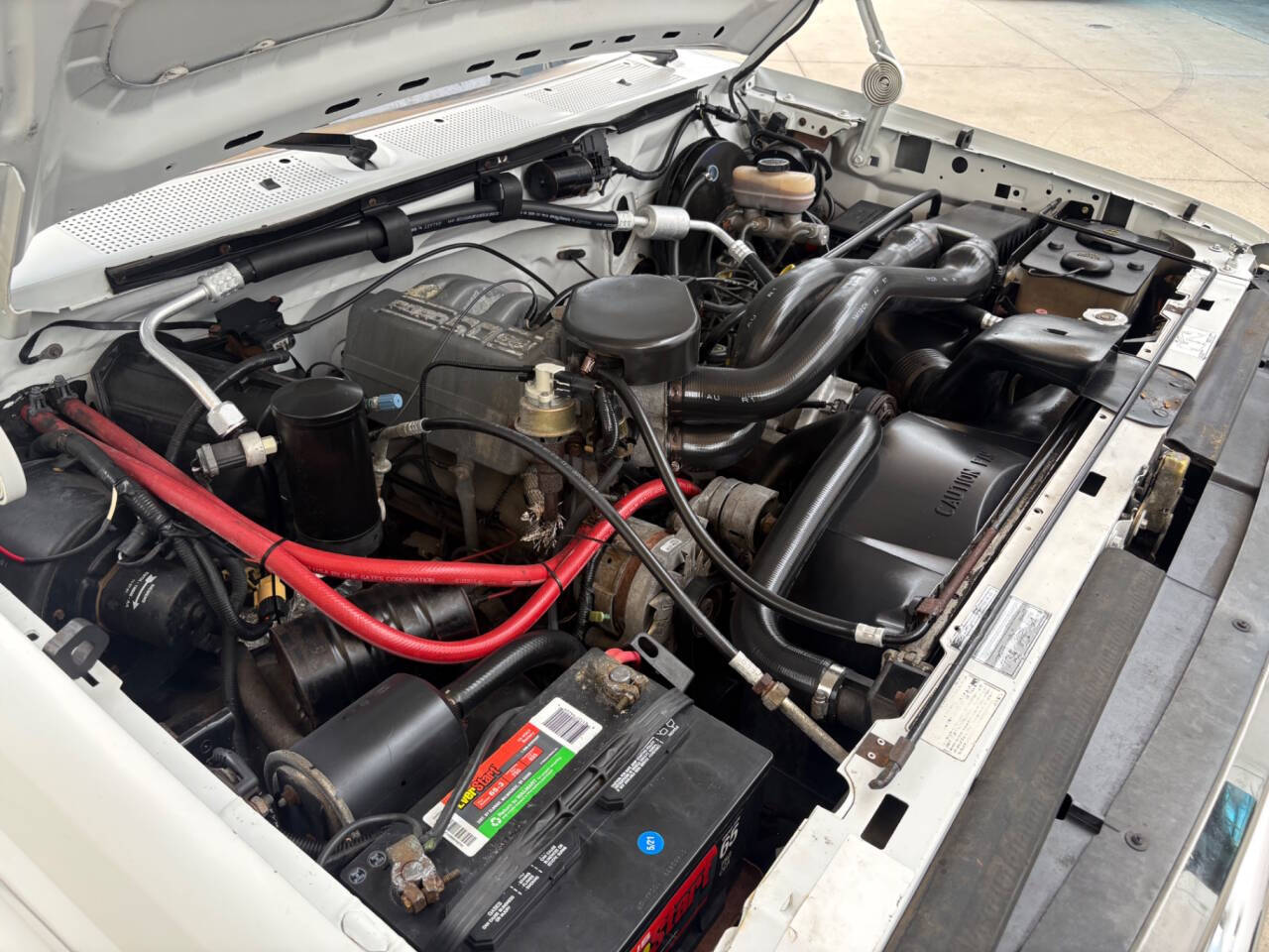 1992 Ford F-150 35