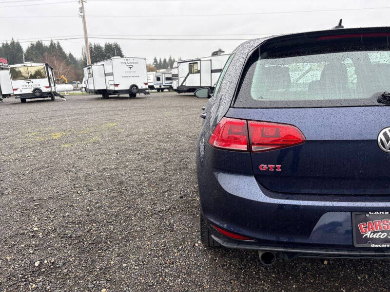 2017 Volkswagen Golf GTI Sport