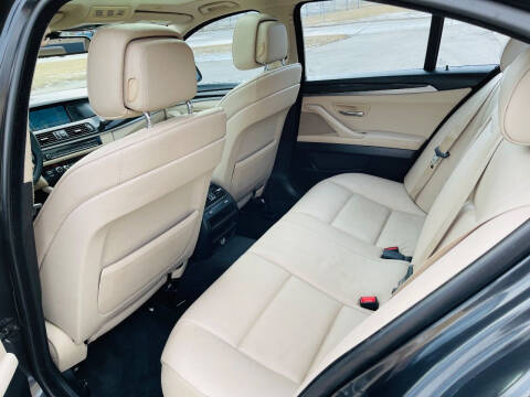 2012 BMW 5 Series 528i xDrive