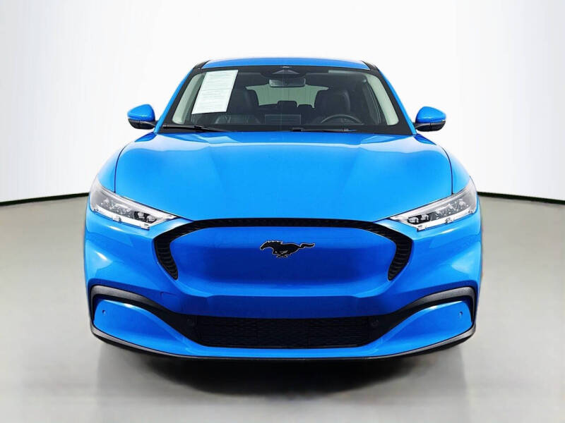 2022 Ford Mustang Mach-E Select