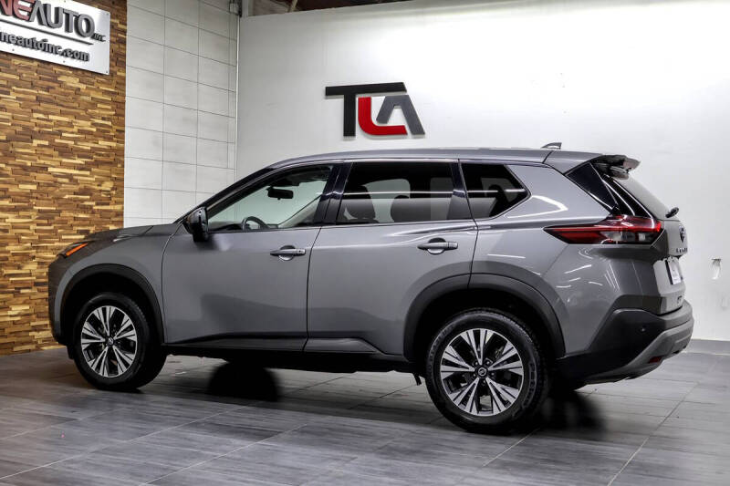 2021 Nissan Rogue SV