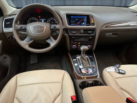 2015 Audi Q5 2.0T quattro Premium Plus
