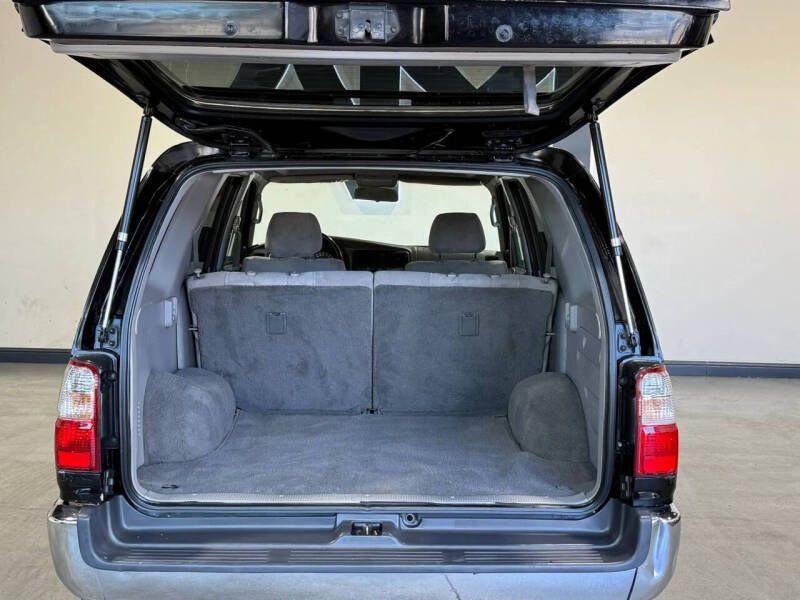 2002 Toyota 4Runner SR5