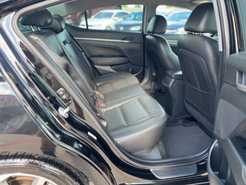 2017 Hyundai Elantra Limited