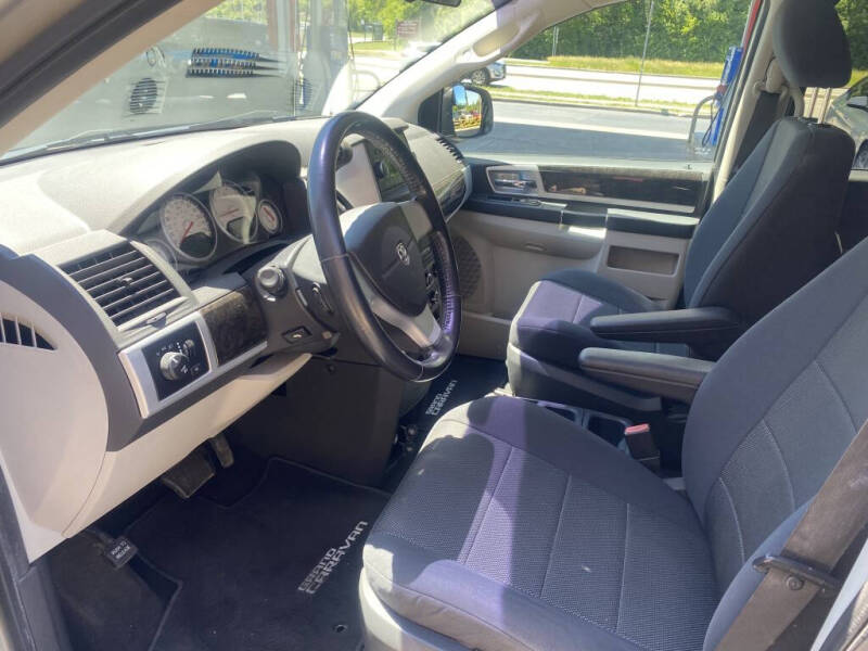2009 Dodge Grand Caravan SXT