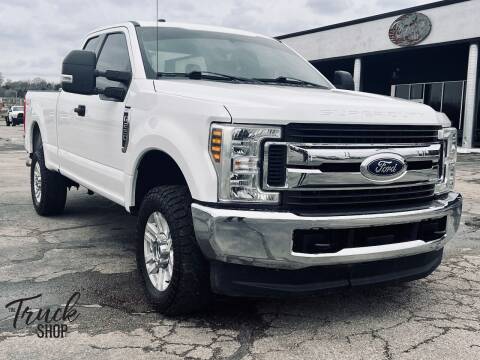 2019 Ford F-250 Super Duty for sale at The Truck Shop in Okemah OK