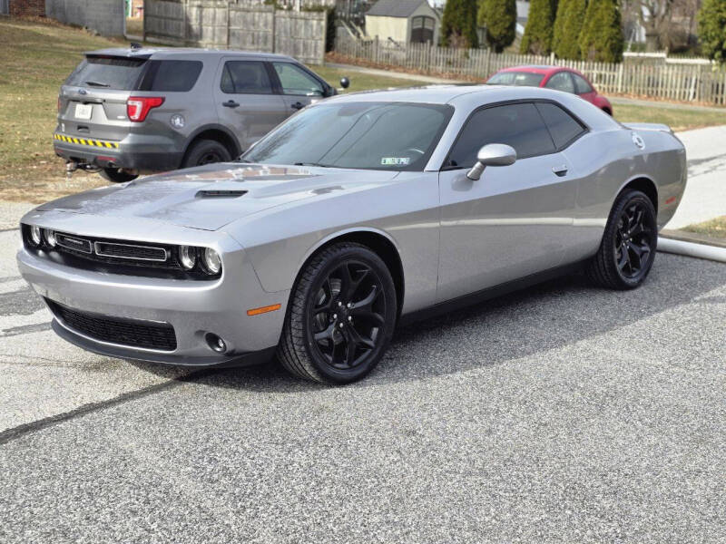 2015 Dodge Challenger SXT Plus