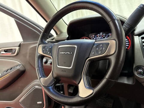 2016 GMC Yukon Denali