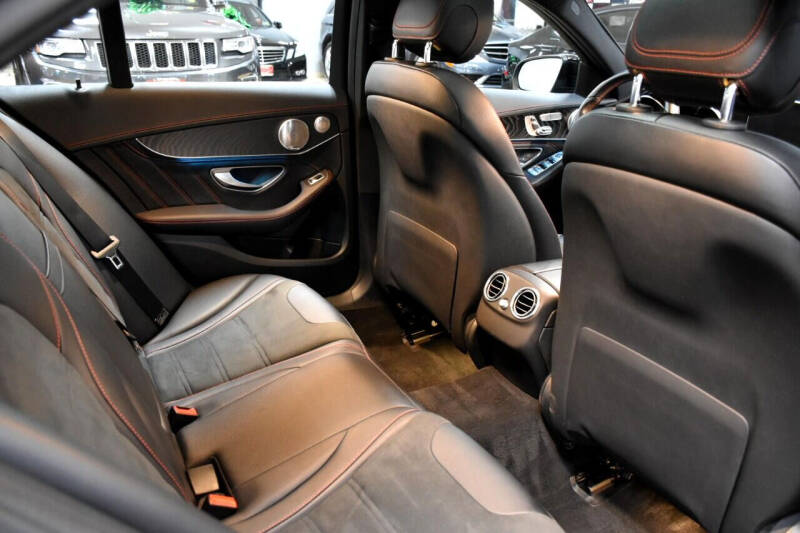 2017 Mercedes-Benz GLC GLC 300 4MATIC