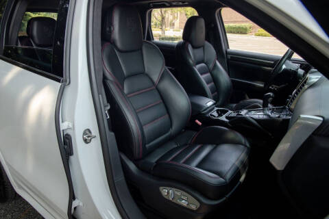 2014 Porsche Cayenne Turbo S