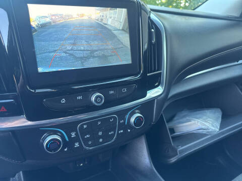 2018 Chevrolet Traverse LT Cloth