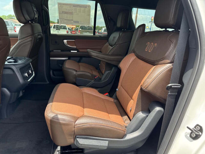2026 Ford Expedition MAX King Ranch