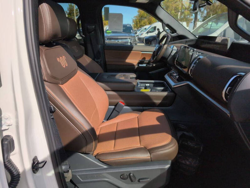 2025 Ford Expedition MAX King Ranch