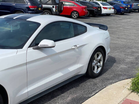 2016 Ford Mustang V6