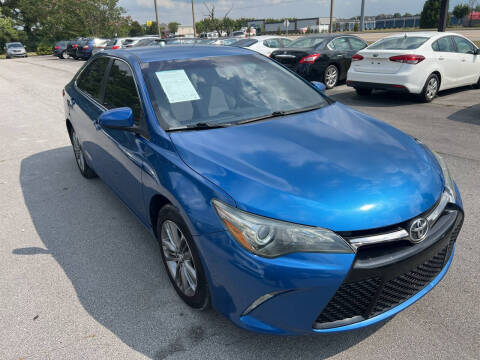2017 Toyota Camry SE